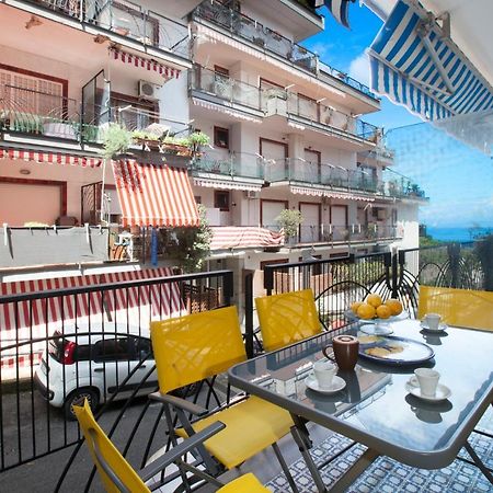 Yourhome - Mimosa Home Apartment Сорренто Экстерьер фото